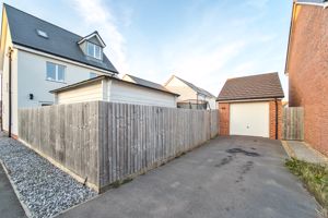 Photo 4- click for photo gallery